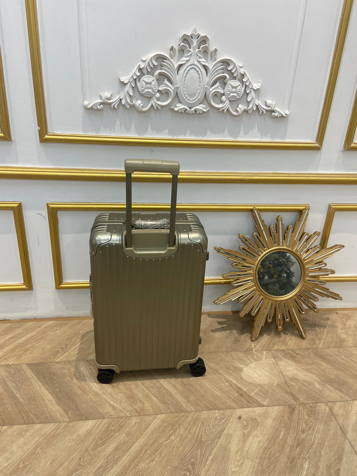 LuxluxHouse Best Quality Bags Luggage