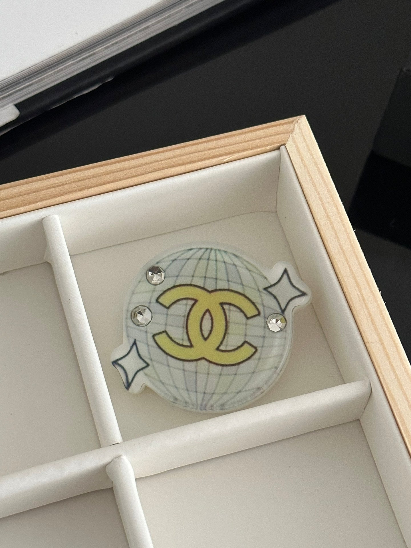 LuxluxHouse Low Price And High Quality Accessories Chanel