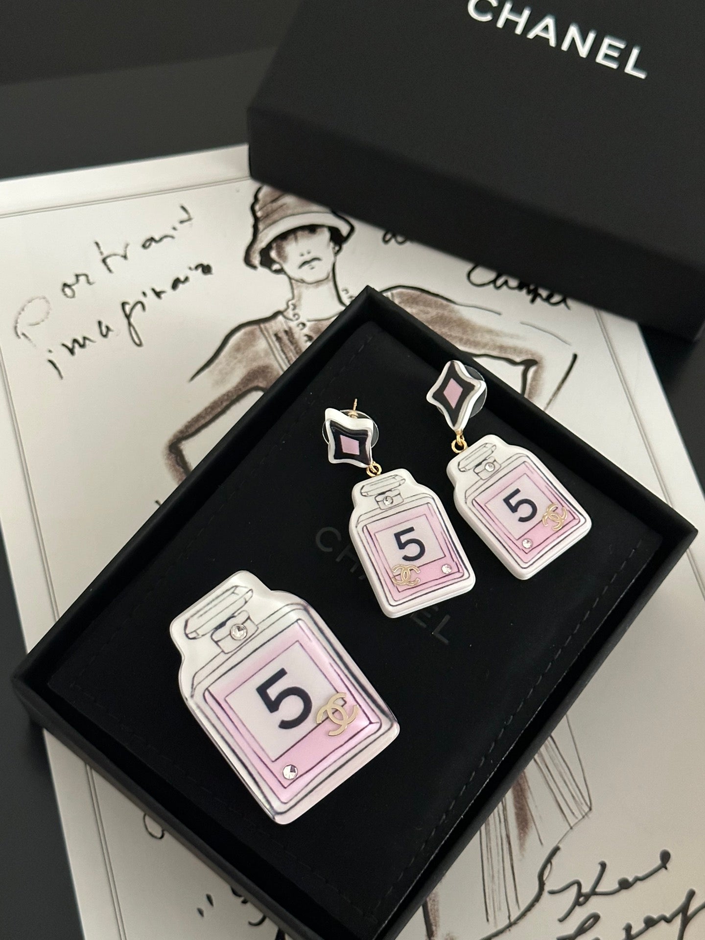 LuxluxHouse Low Price And High Quality Accessories Chanel