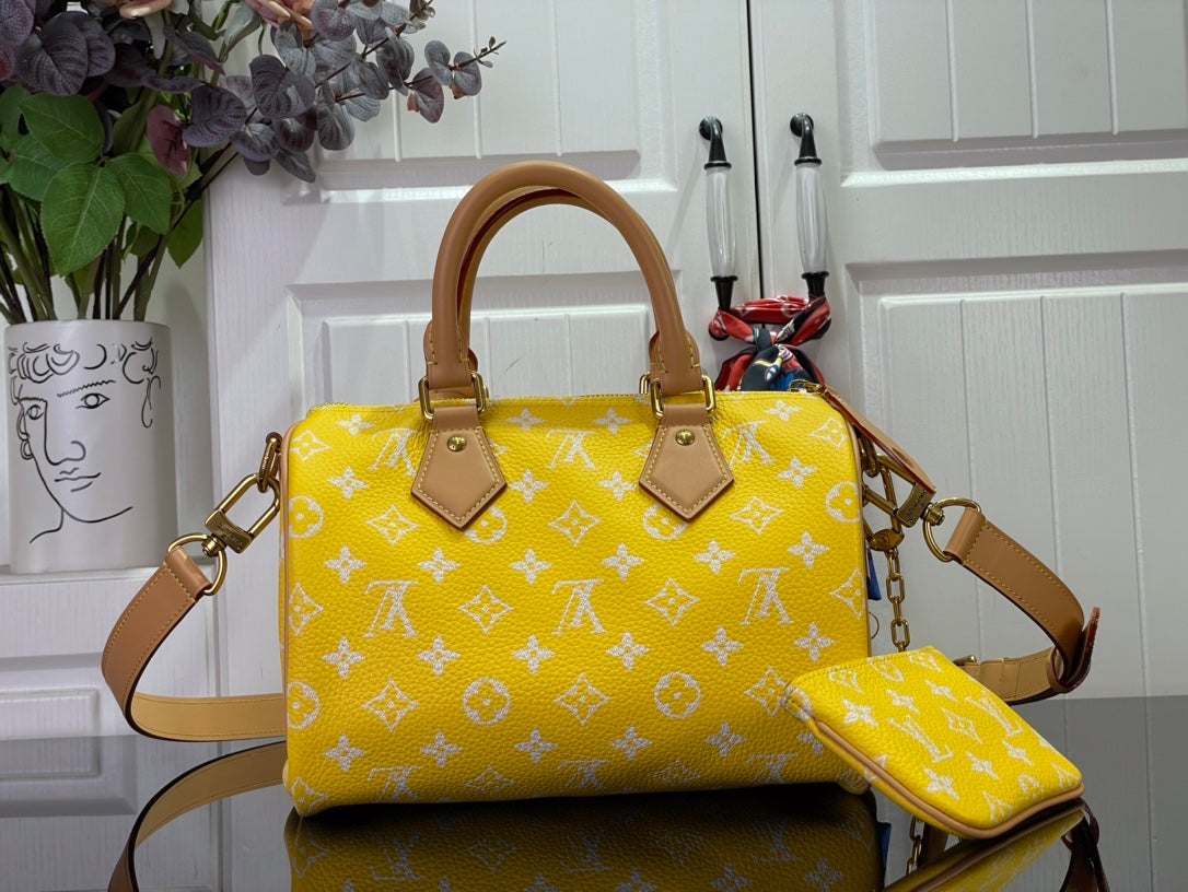 LuxluxHouse Best Quality Bags Louis Vuitton Women Men