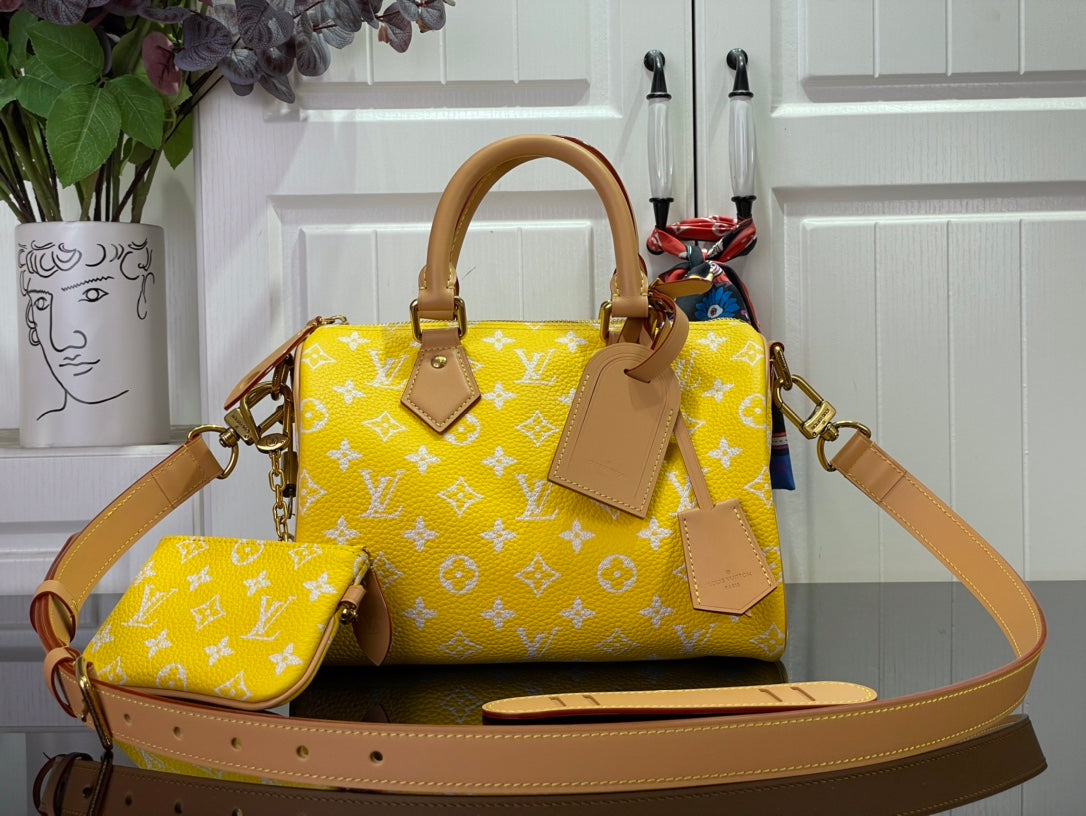LuxluxHouse Best Quality Bags Louis Vuitton Women Men