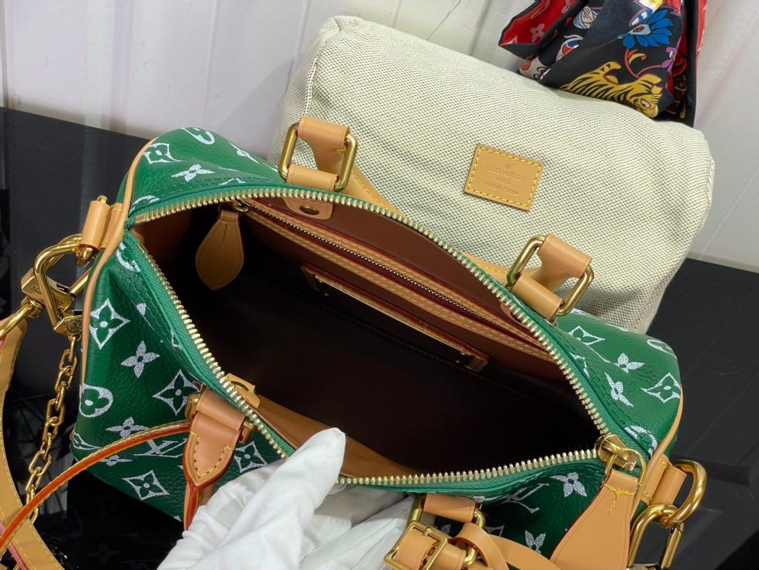 LuxluxHouse Best Quality Bags Louis Vuitton Women Men