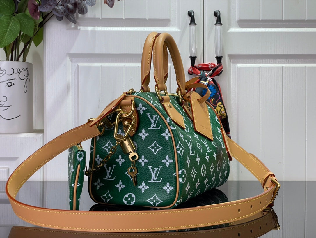 LuxluxHouse Best Quality Bags Louis Vuitton Women Men