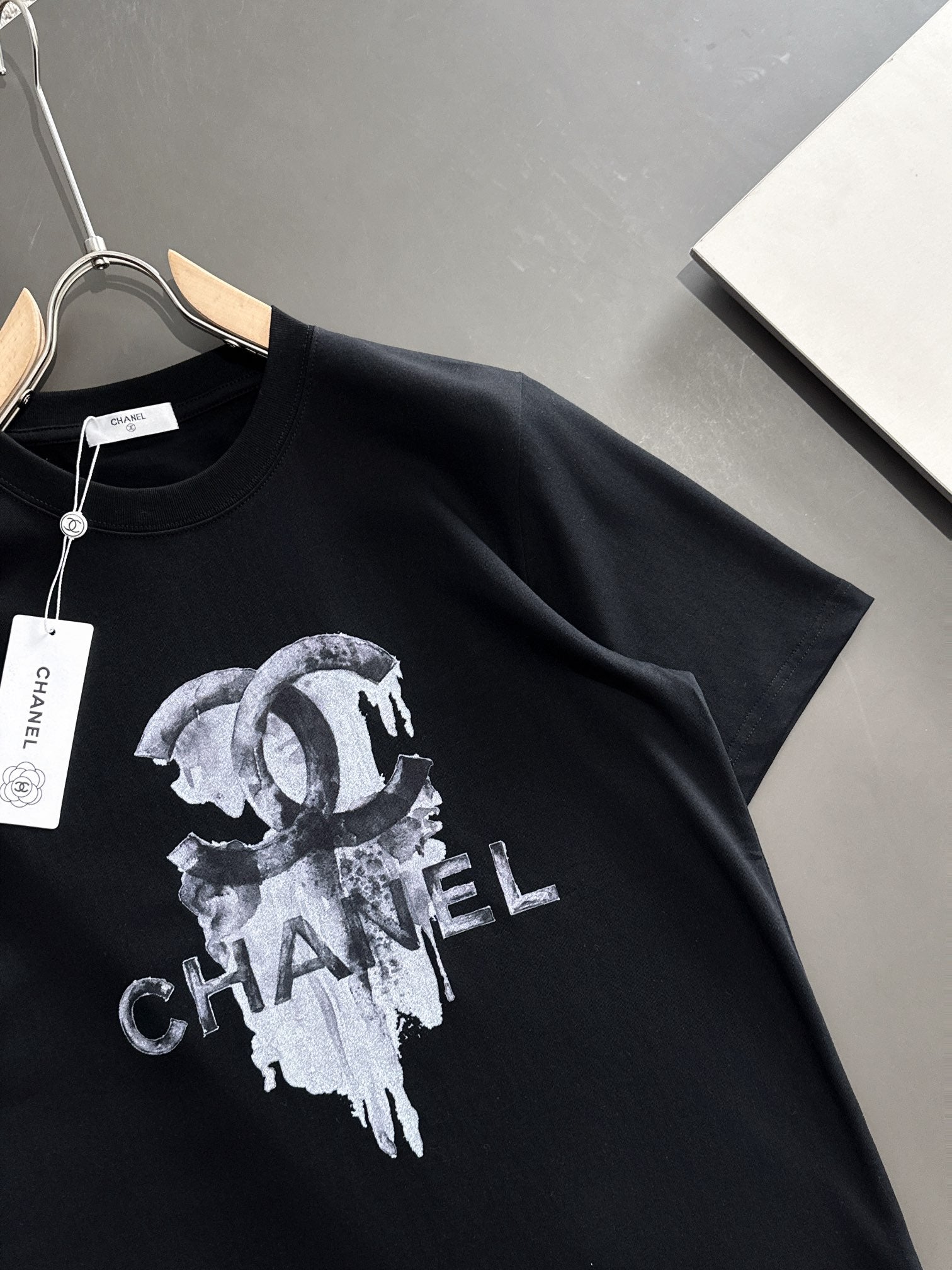LuxluxHouse Best Quality Clothes T-shirt Chanel & Maison Margiela