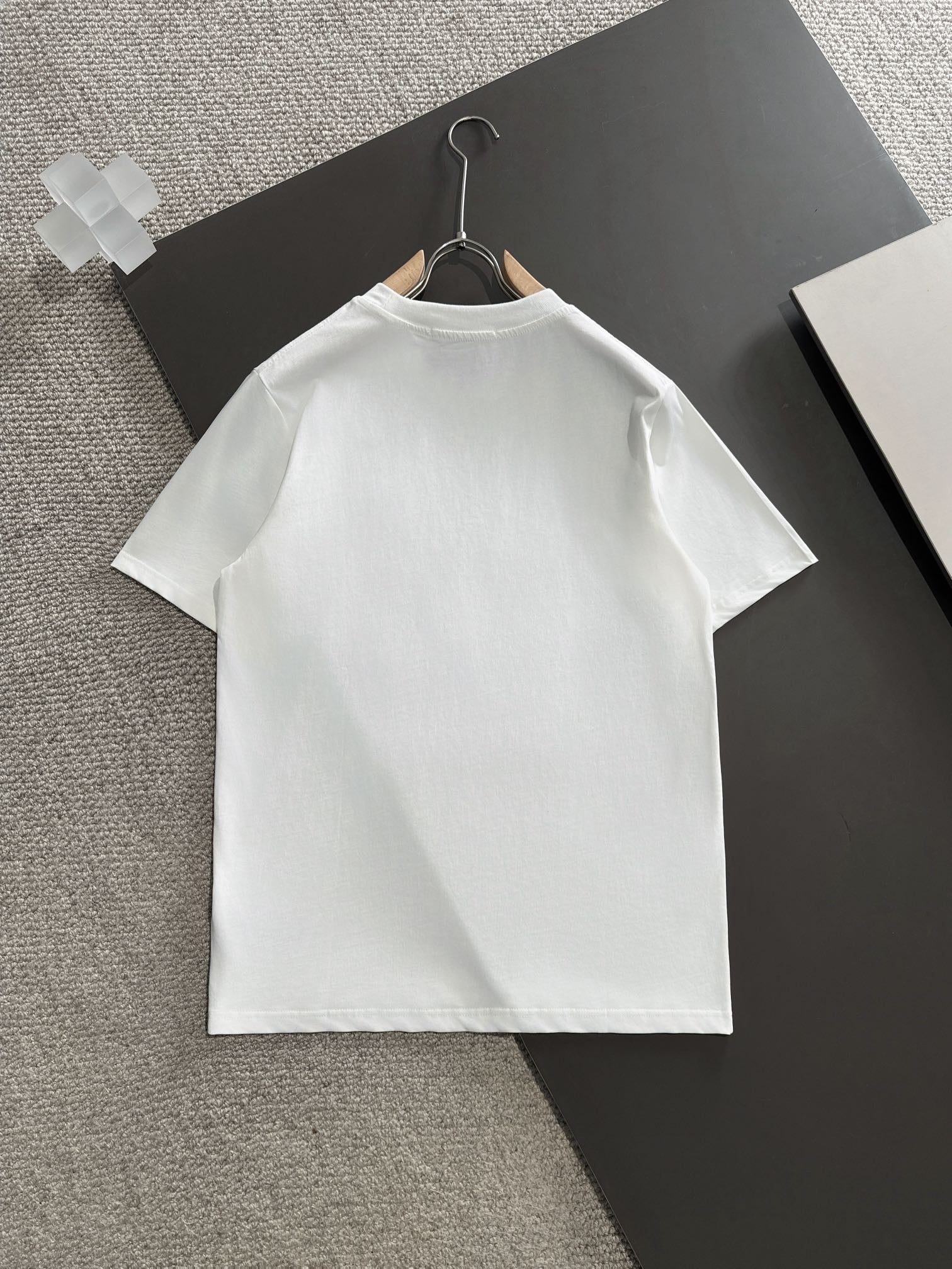 LuxluxHouse Best Quality Clothes T-shirt Chanel & Maison Margiela