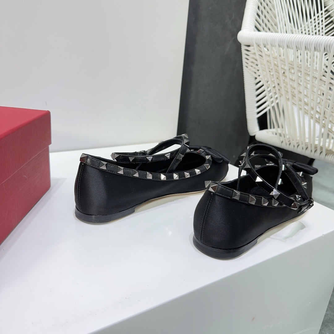 LuxluxHouse Best Quality Valentino Women Shoes