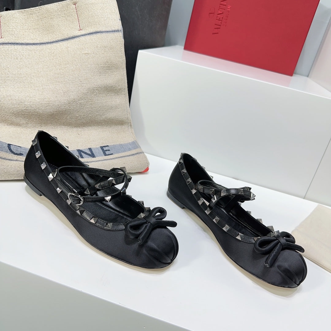 LuxluxHouse Best Quality Valentino Women Shoes