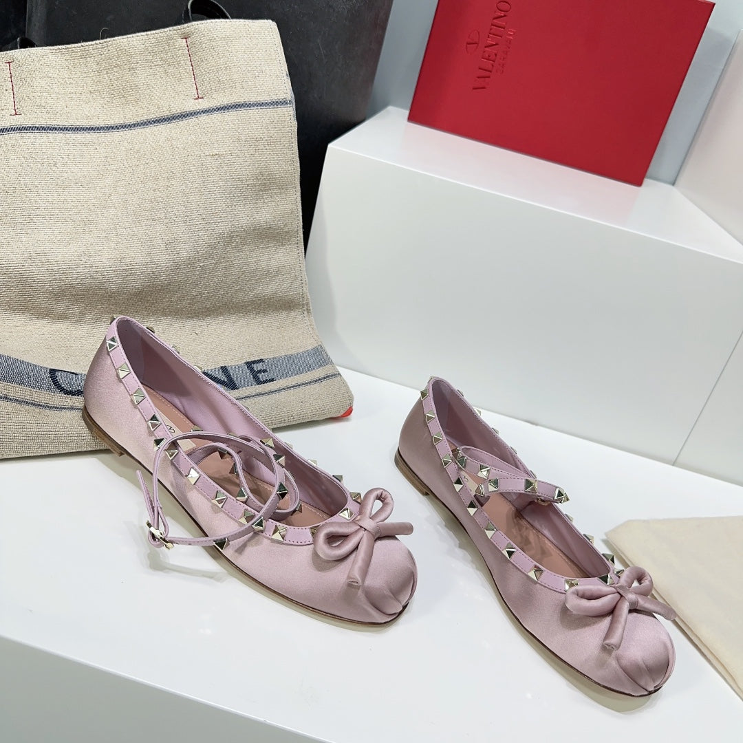 LuxluxHouse Best Quality Valentino Women Shoes
