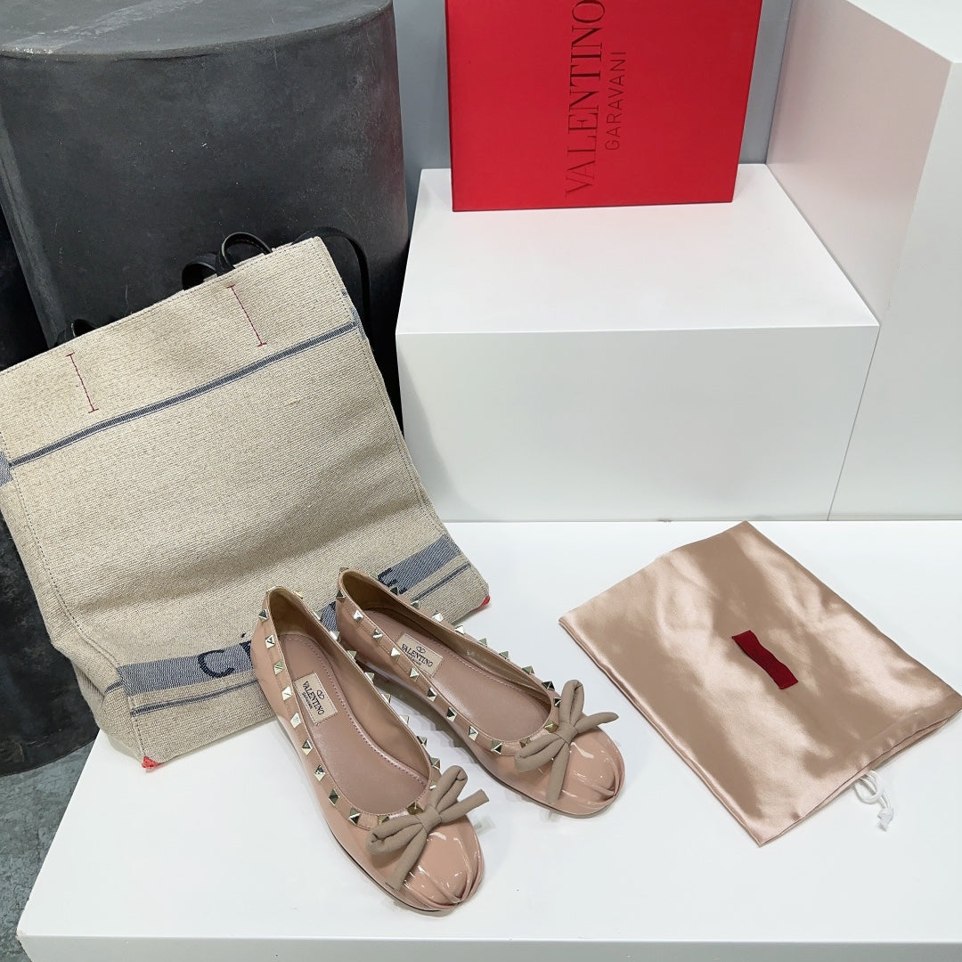 LuxluxHouse Best Quality Valentino Women Shoes