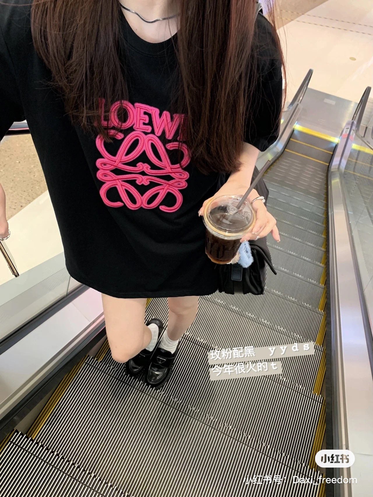 LuxluxHouse Best Quality Clothes T-shirt Loewe