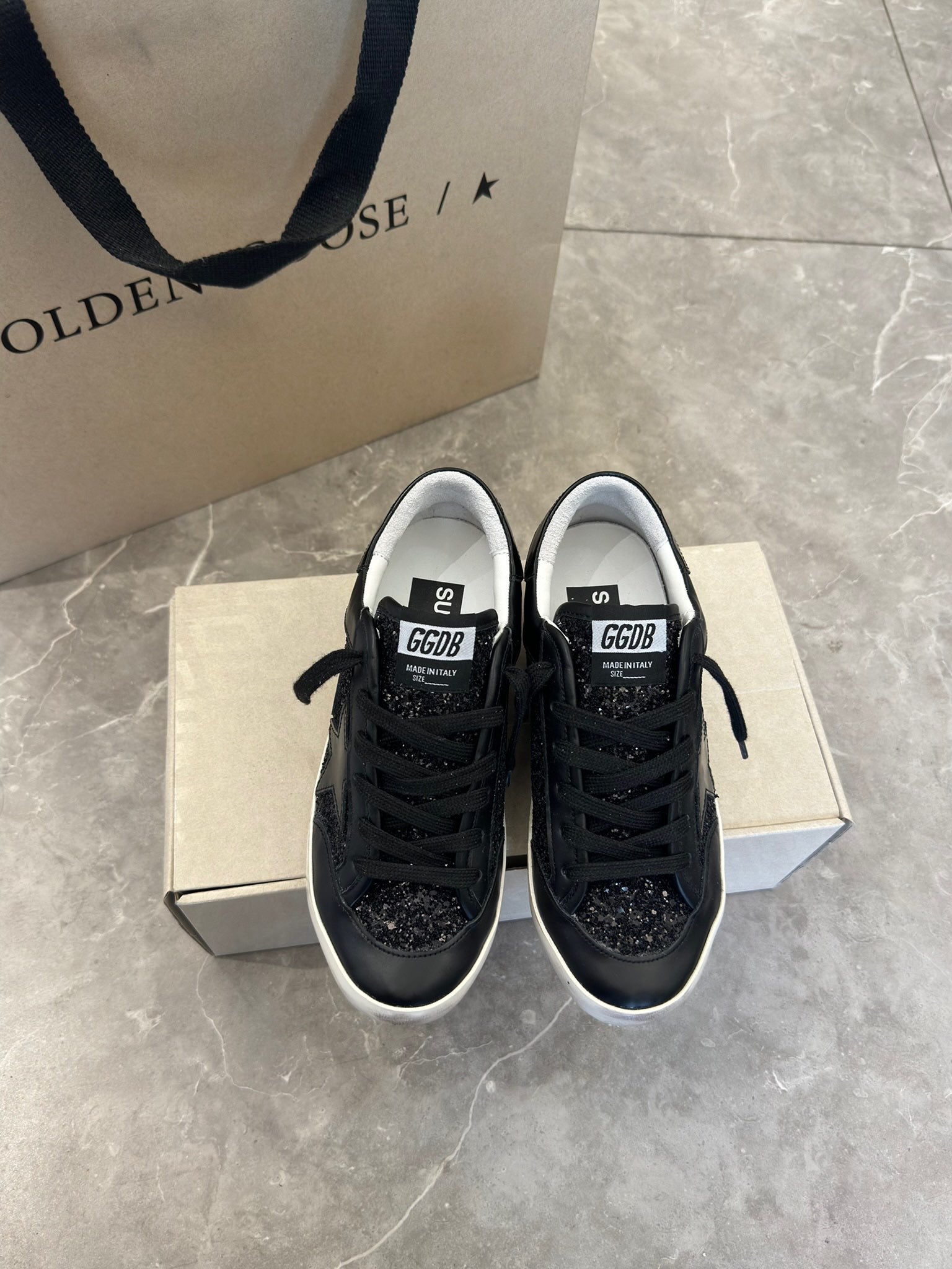 LuxluxHouse Best Quality Shoes Golden Goose