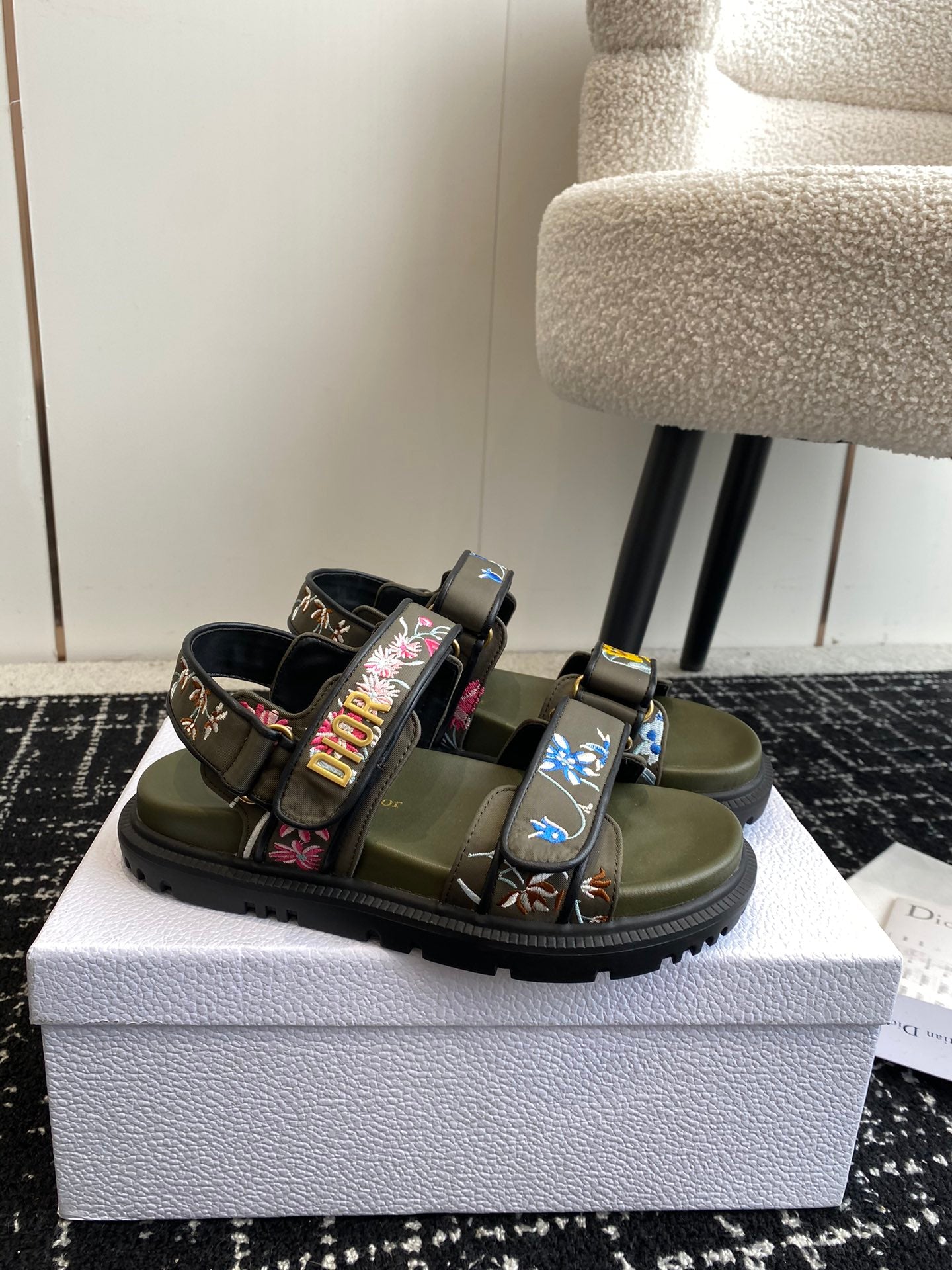 LuxluxHouse Best Quality Women Shoes Dior