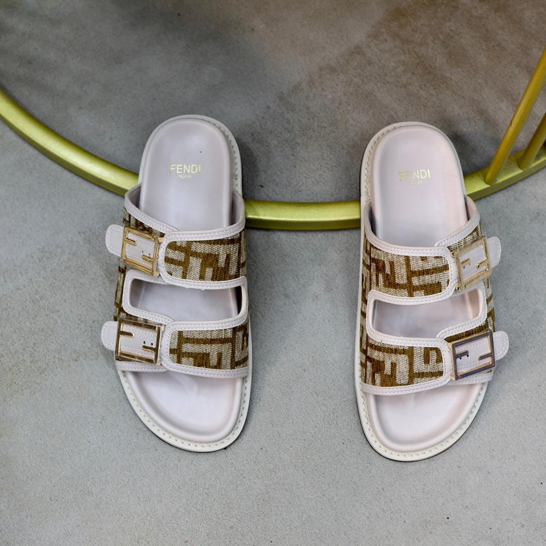 LuxluxHouse Best Quality Shoes Fendi