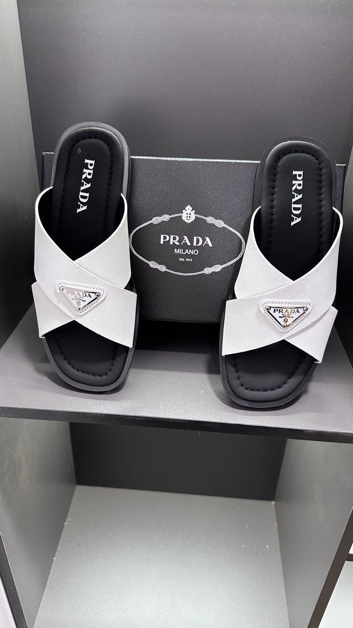 LuxluxHouse Best Quality Sandals Prada