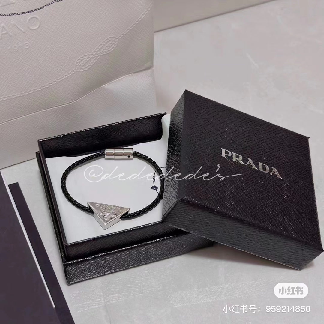 LuxluxHouse Best Quality Accessories Prada Prada
