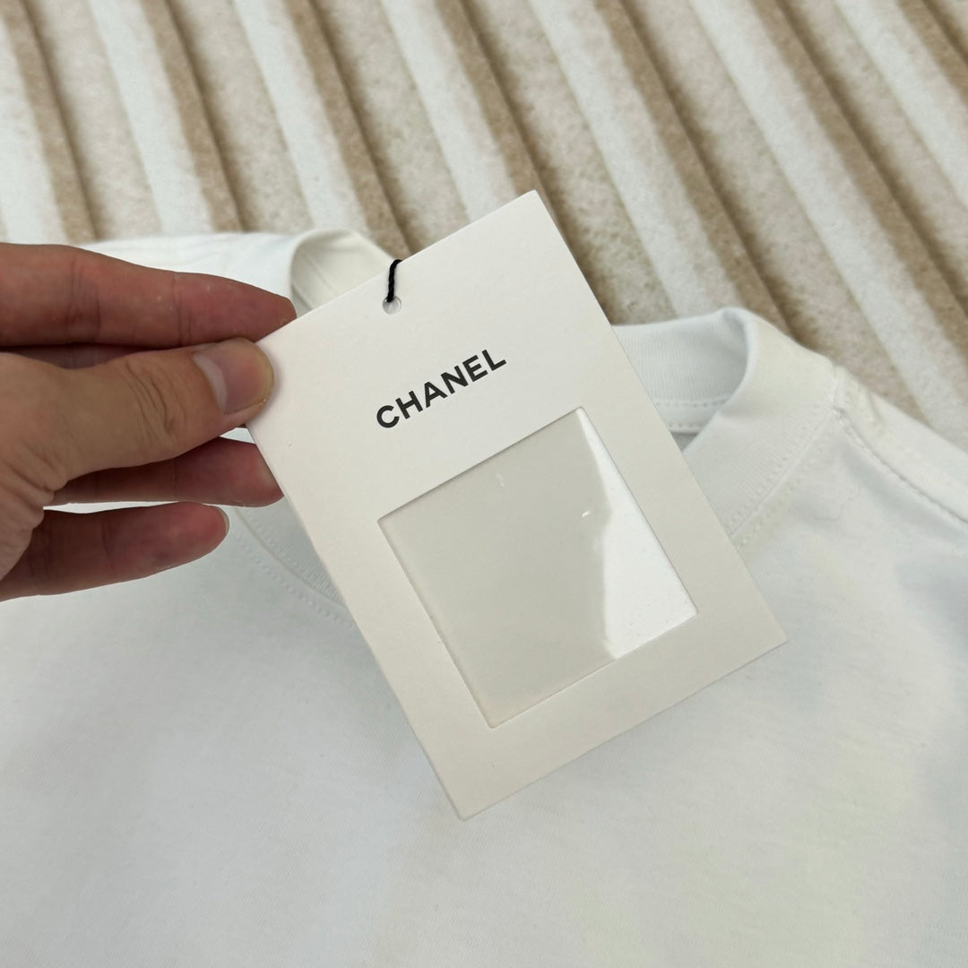 LuxluxHouse Best Quality Clothes T-shirt Chanel & Maison Margiela