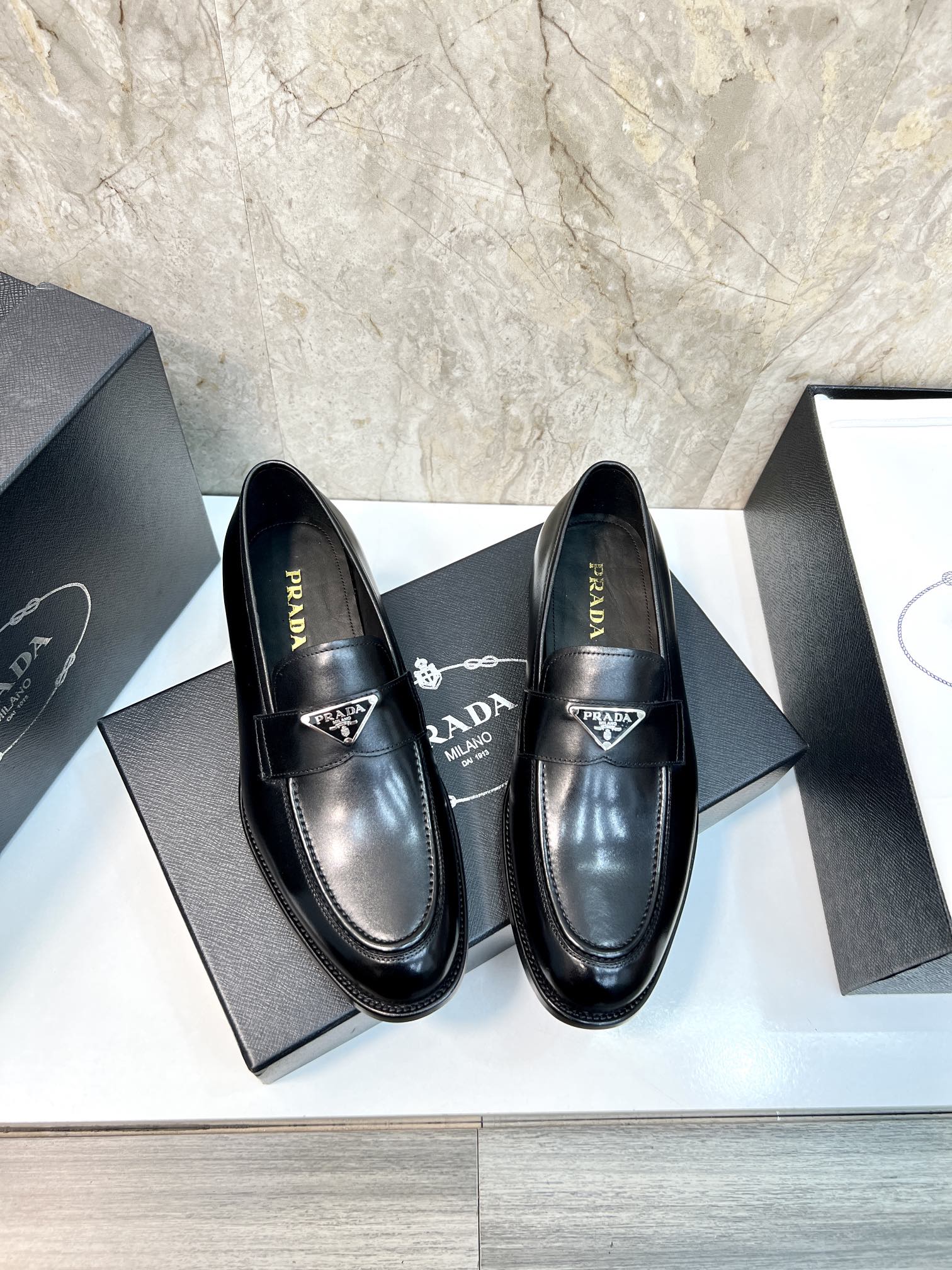LuxluxHouse Best Quality Shoes Prada
