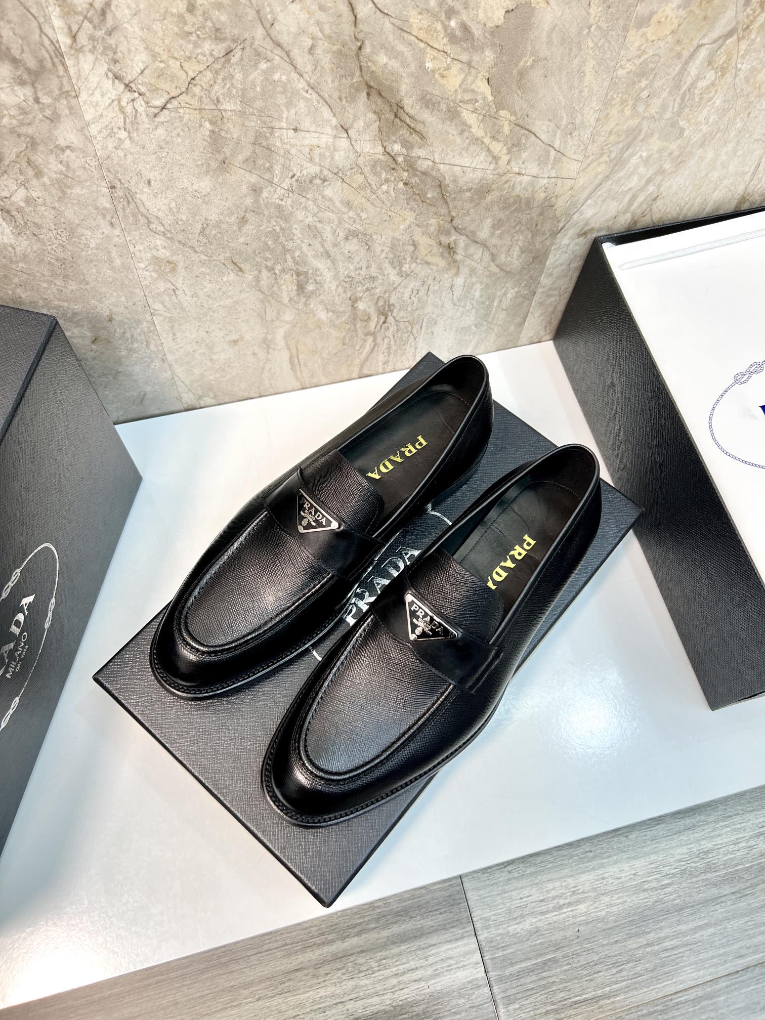 LuxluxHouse Best Quality Shoes Prada