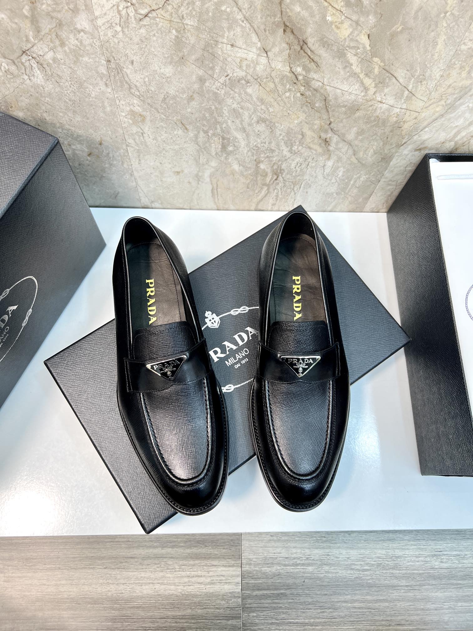 LuxluxHouse Best Quality Shoes Prada