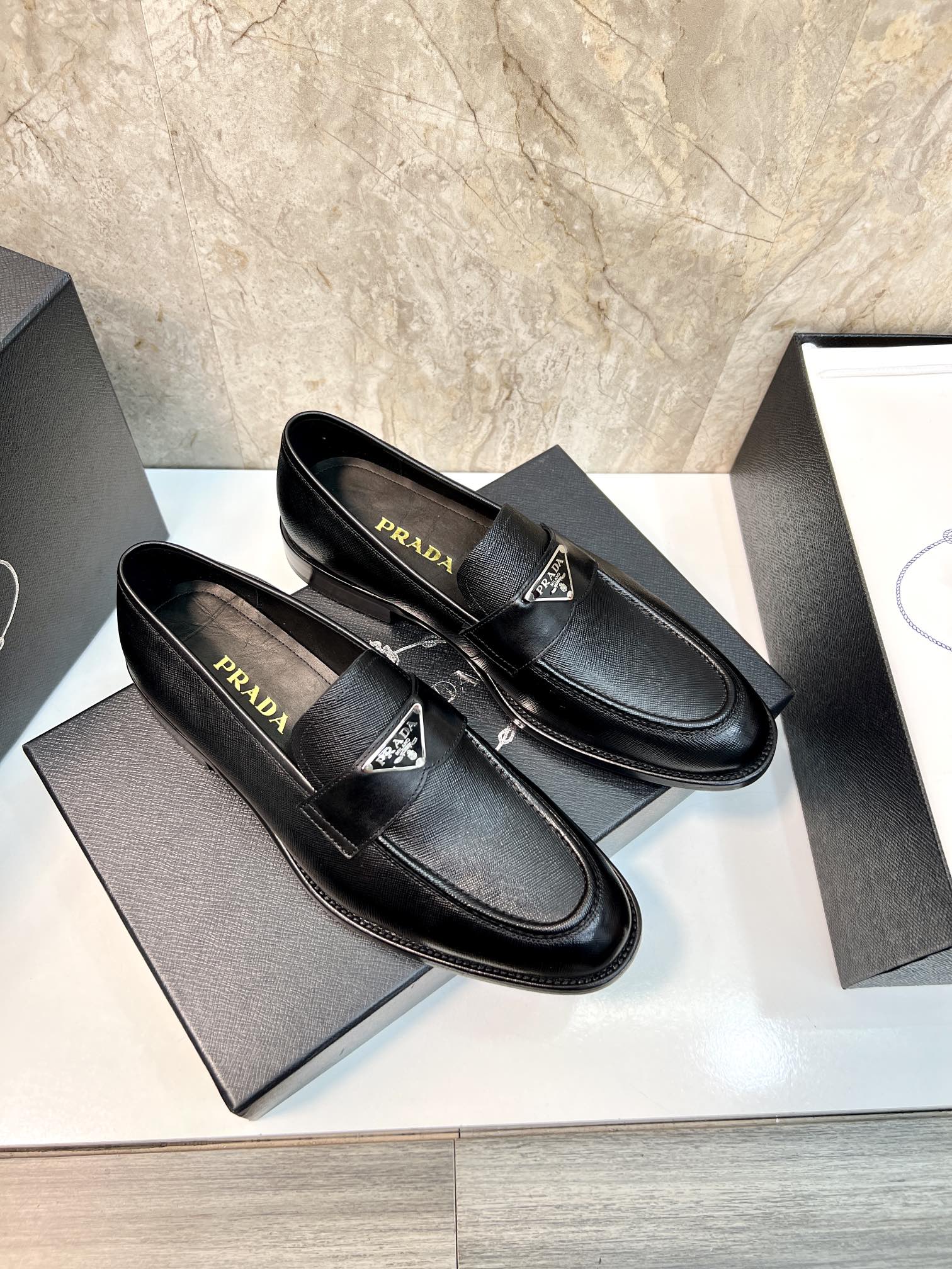 LuxluxHouse Best Quality Shoes Prada
