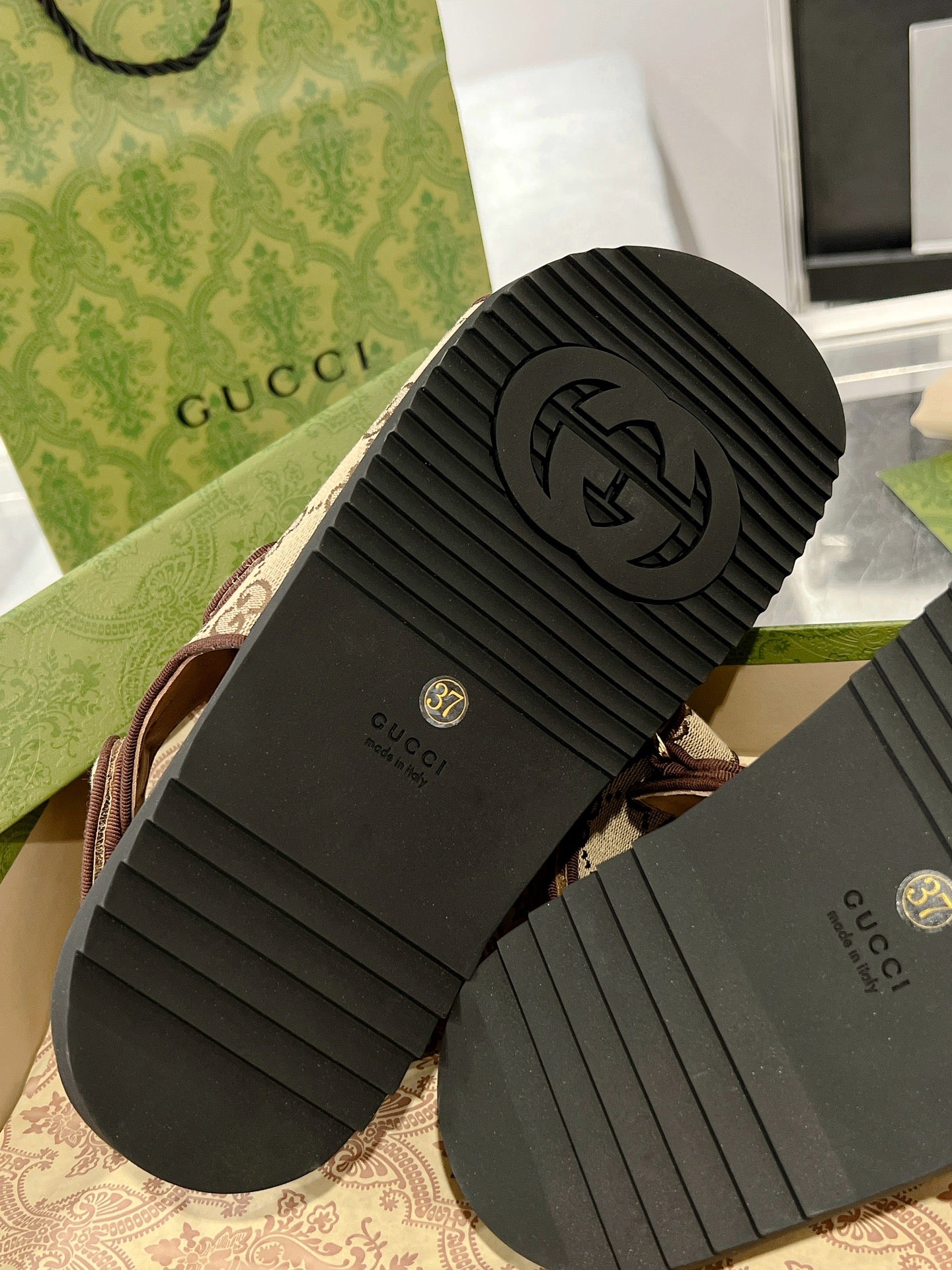 LuxluxHouse Best Quality Gucci Women Shoes