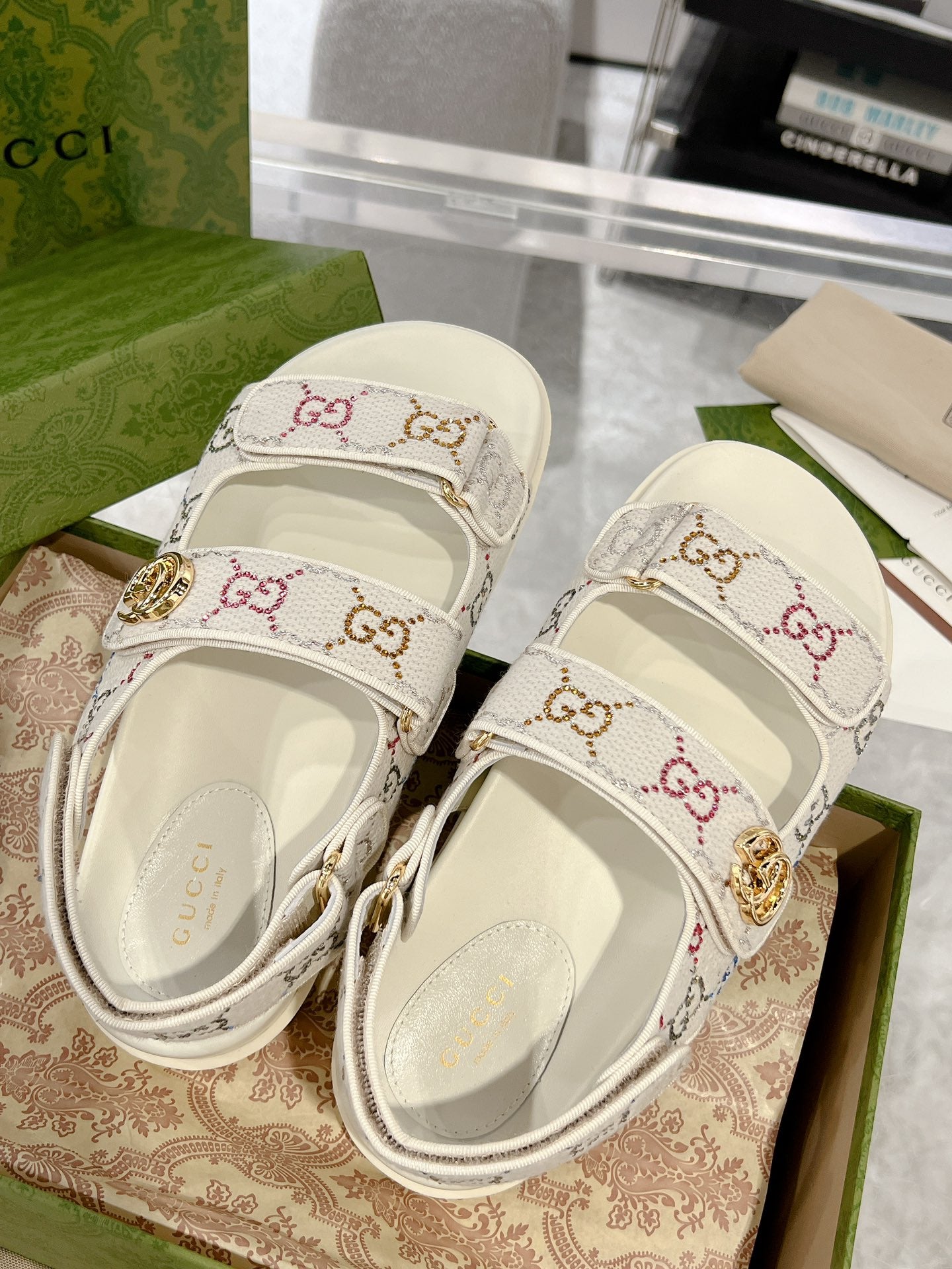 LuxluxHouse Best Quality Gucci Women Shoes