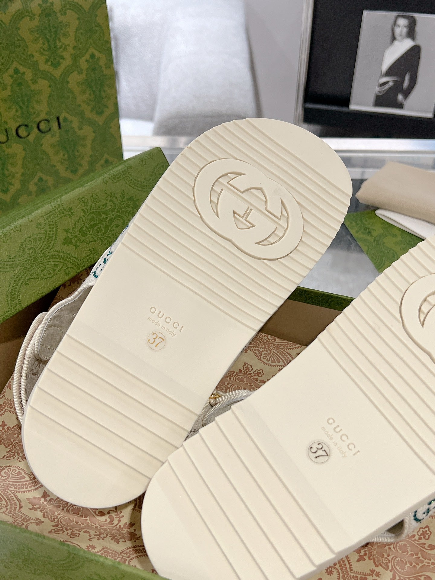 LuxluxHouse Best Quality Gucci Women Shoes