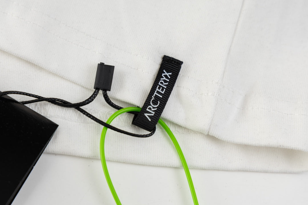 LuxluxHouse Best Quality Clothes T-shirt Arcteryx