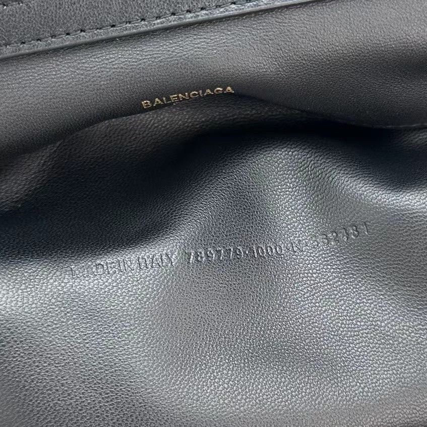 LuxluxHouse Best Quality Bags Balenciaga Women Men