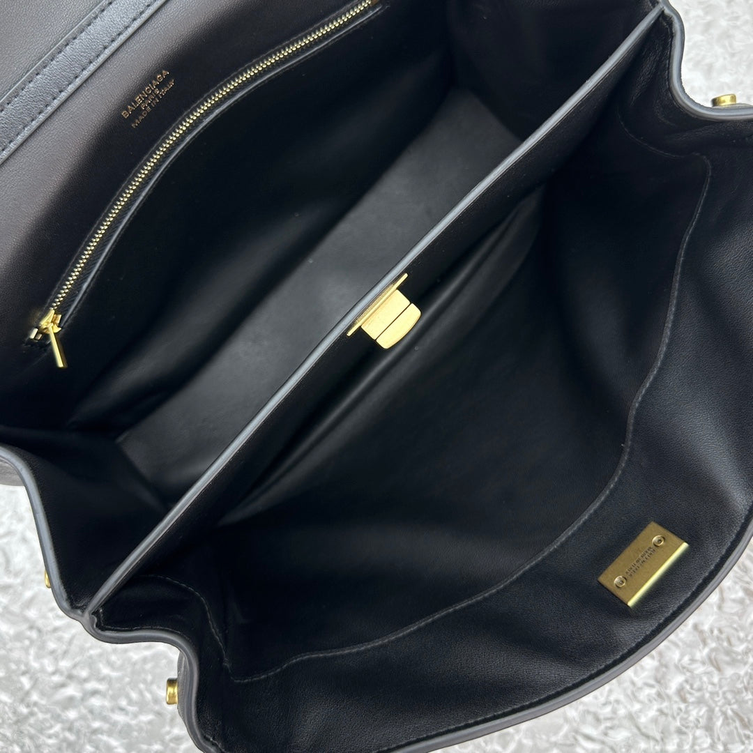 LuxluxHouse Best Quality Bags Balenciaga Women Men