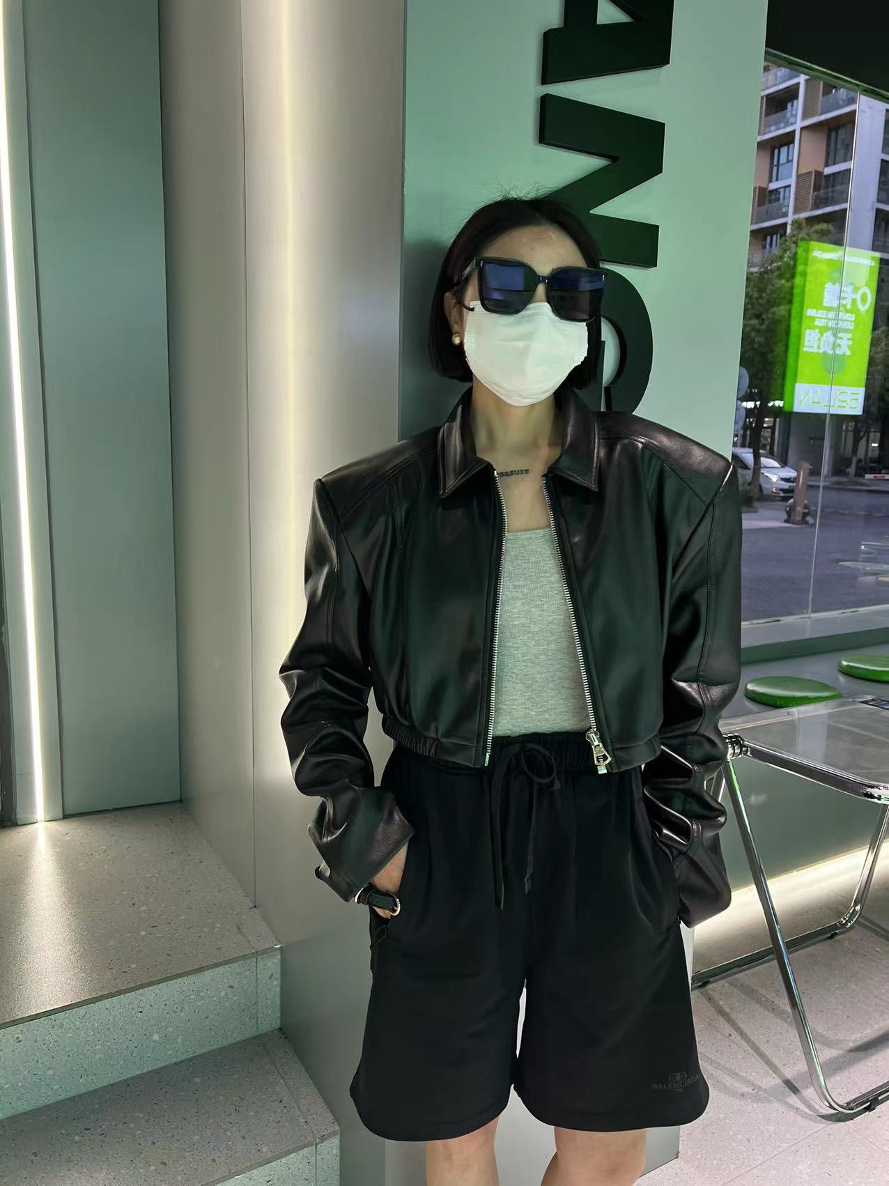 LuxluxHouse Best Quality Clothes Balenciaga Pants
