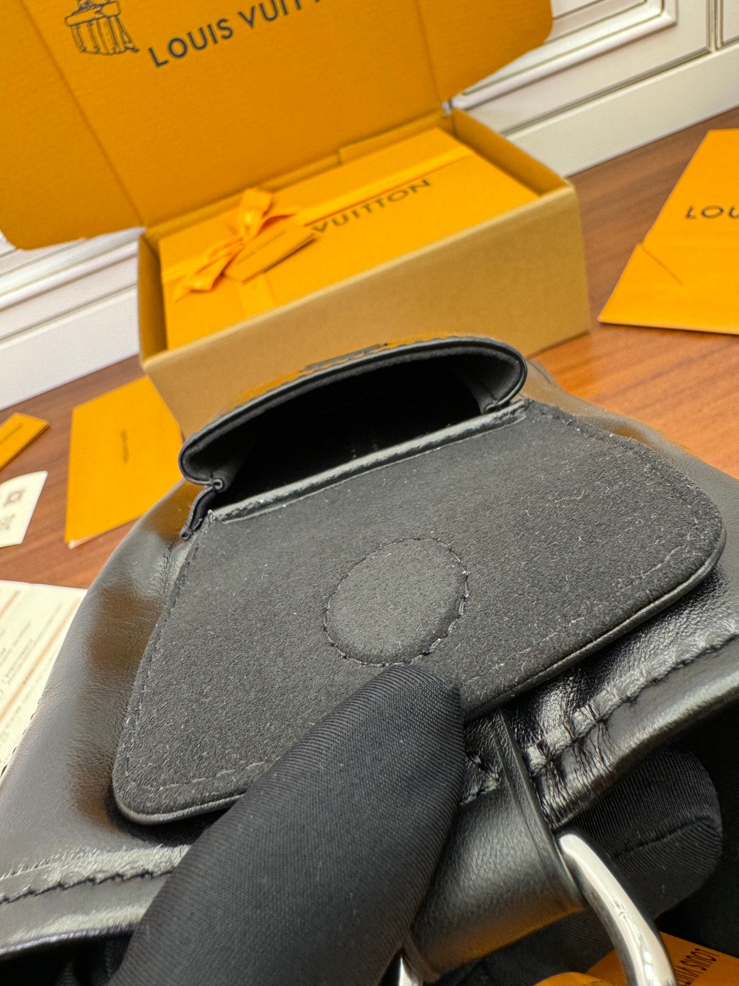 LuxluxHouse Best Quality Bags Best Louis Vuitton Men