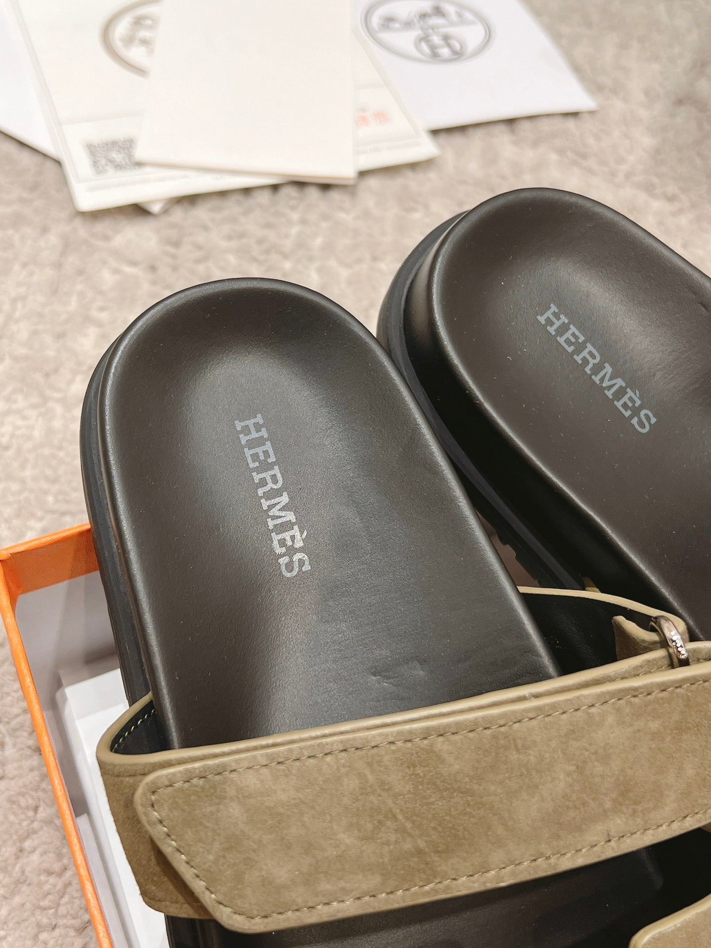 LuxluxHouse Best Quality Sandals Hermes
