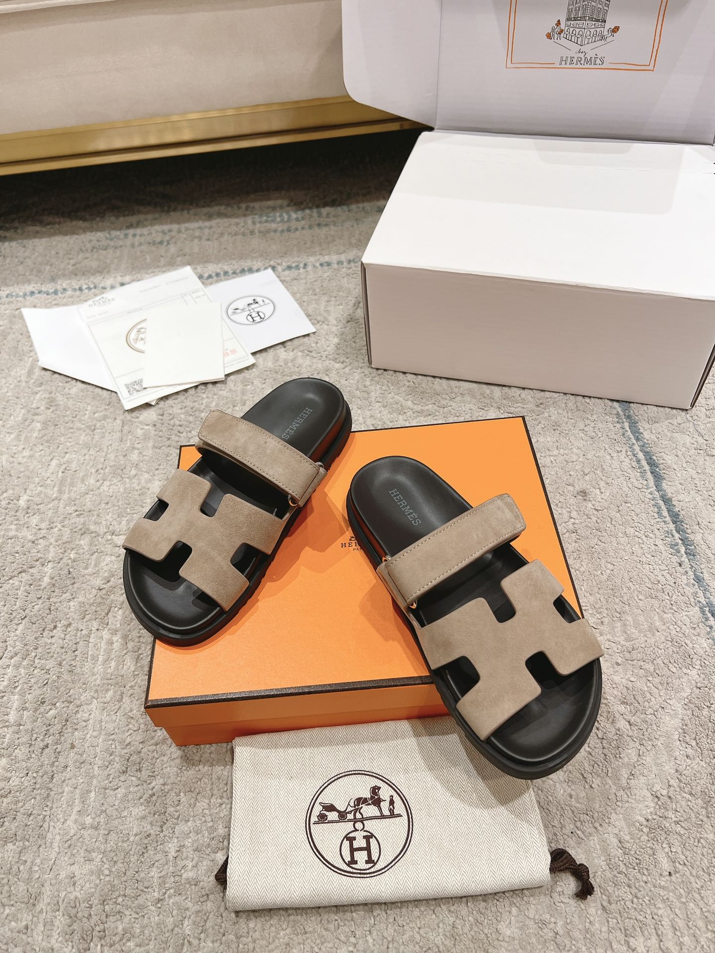 LuxluxHouse Best Quality Sandals Hermes