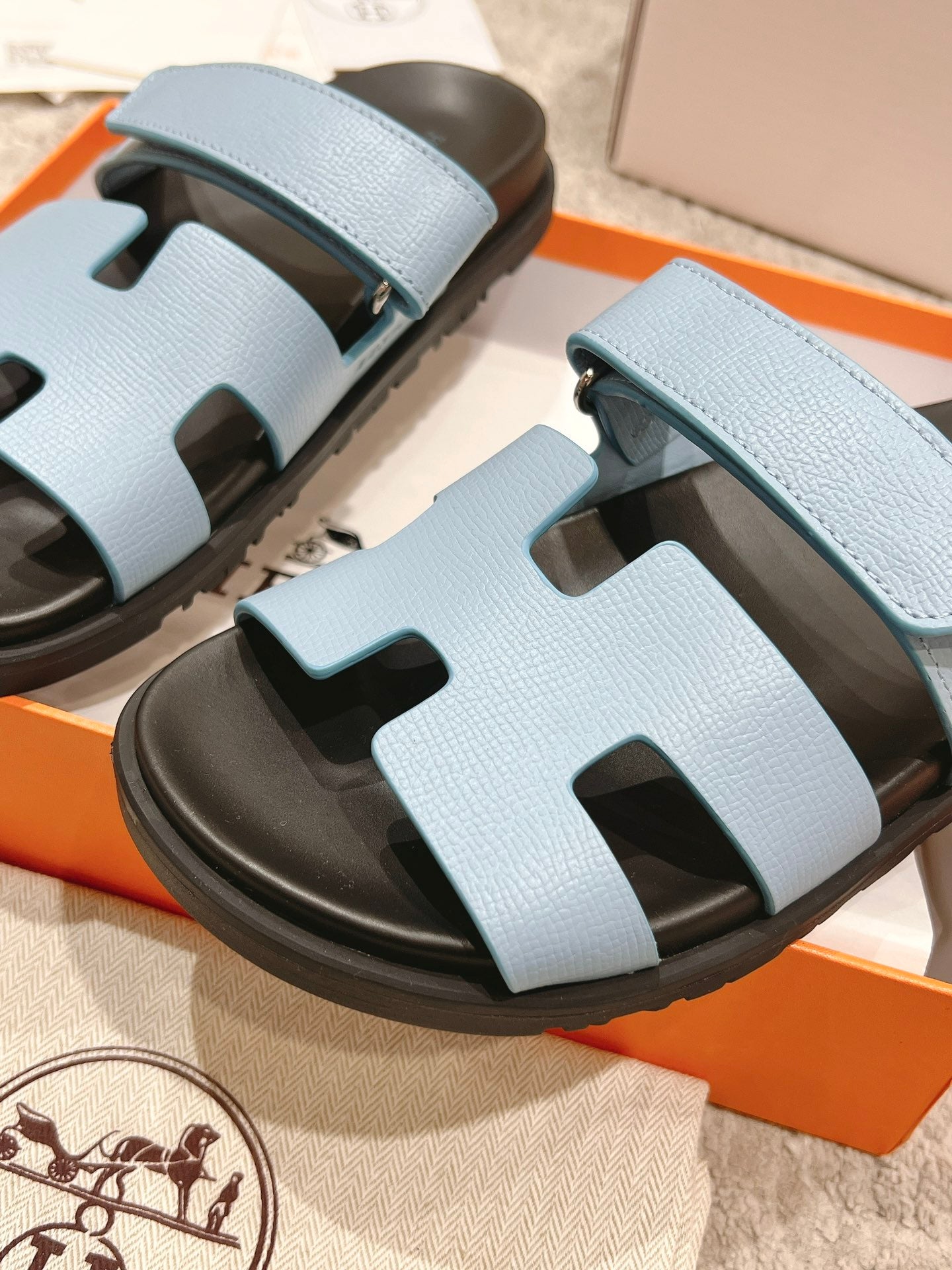 LuxluxHouse Best Quality Sandals Hermes