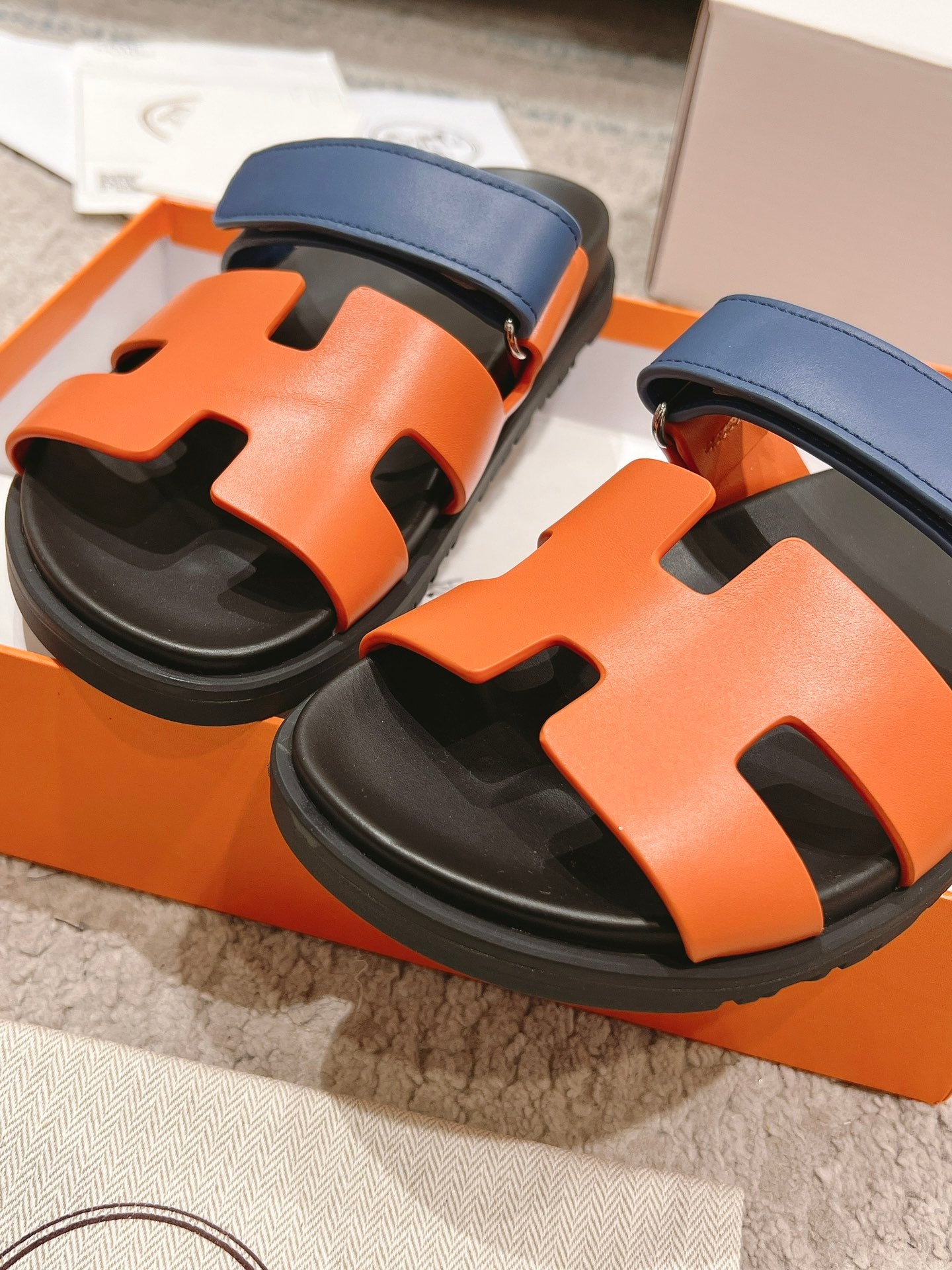 LuxluxHouse Best Quality Sandals Hermes