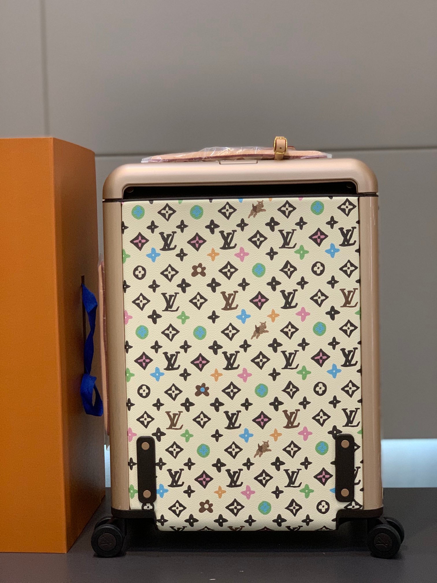 LuxluxHouse Best Quality Bags Luggage