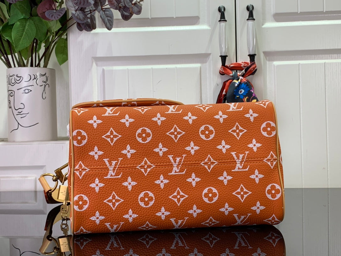LuxluxHouse Best Quality Bags Louis Vuitton Women Men