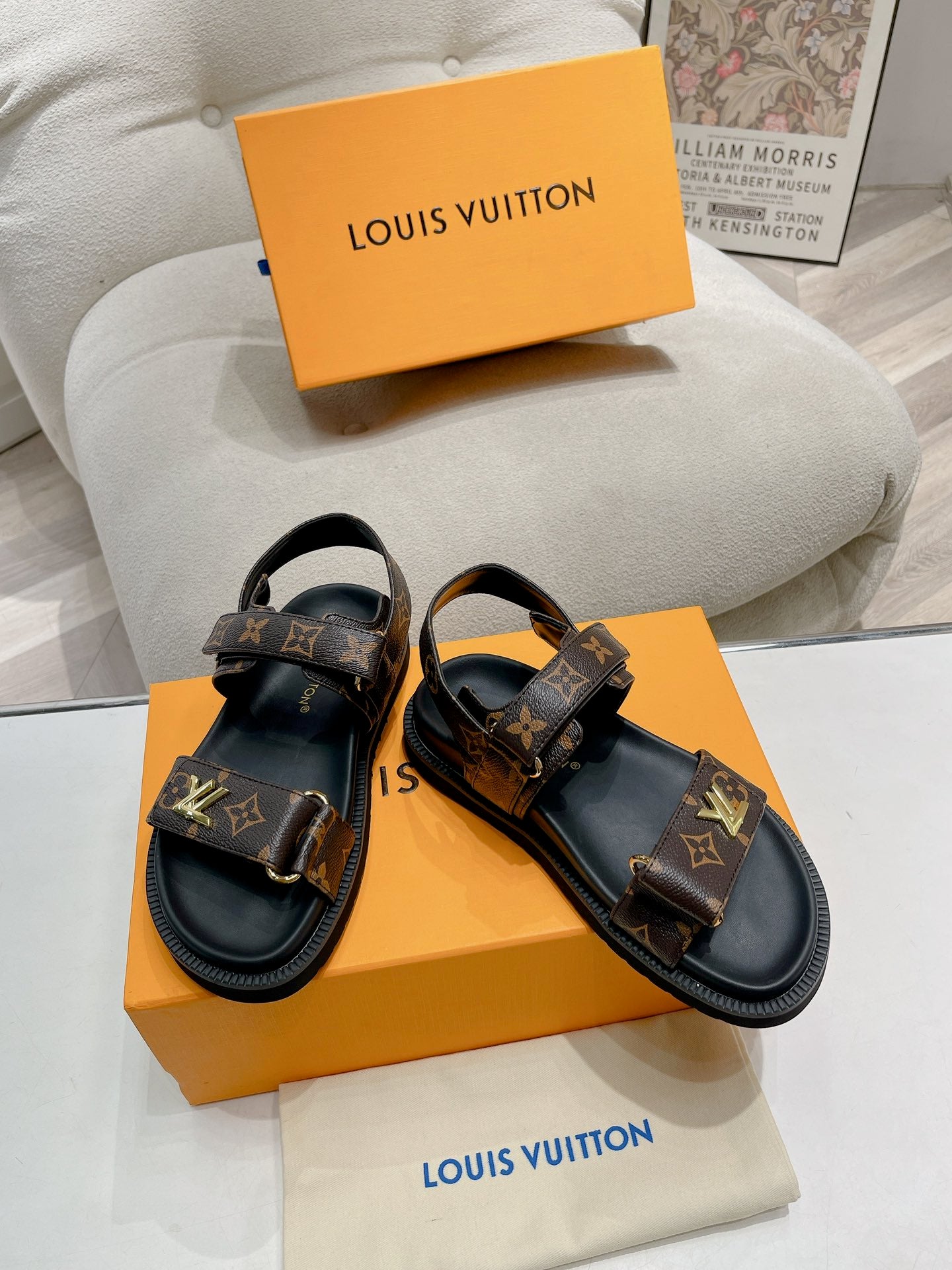 LuxluxHouse Best Quality Women Shoes Louis Vuitton