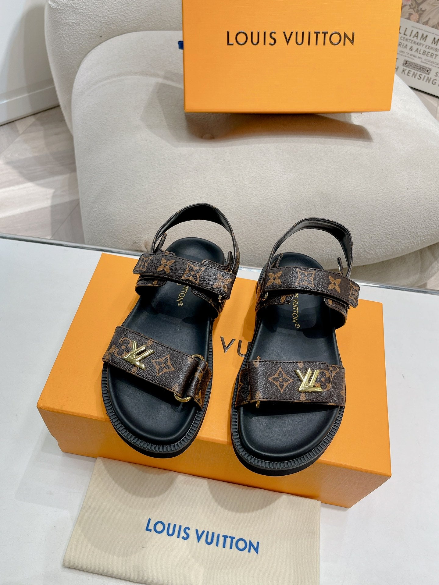 LuxluxHouse Best Quality Women Shoes Louis Vuitton