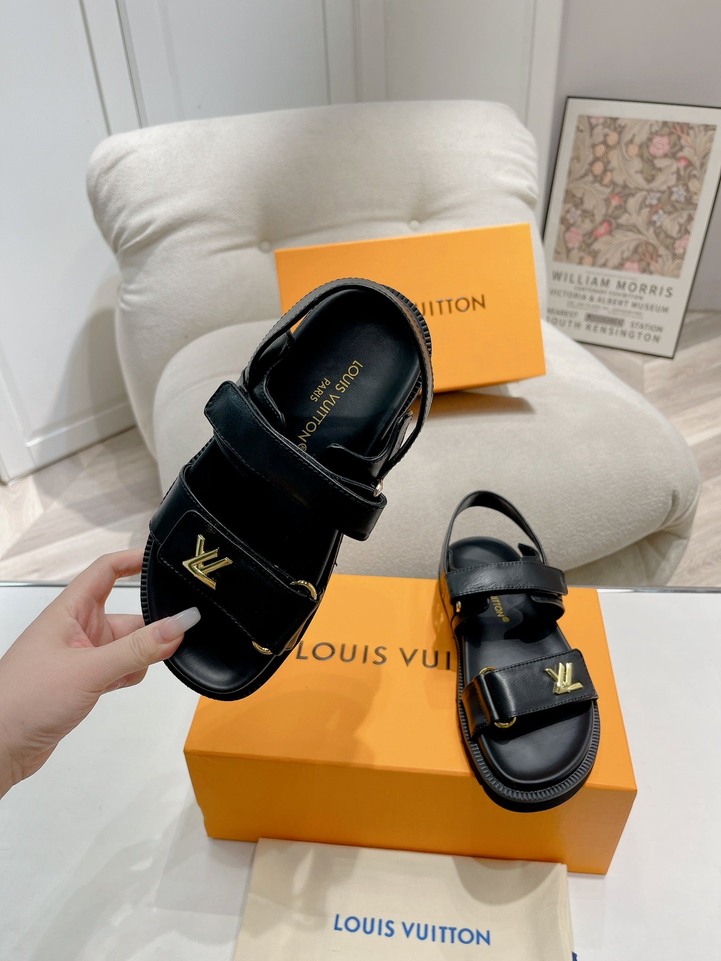 LuxluxHouse Best Quality Women Shoes Louis Vuitton
