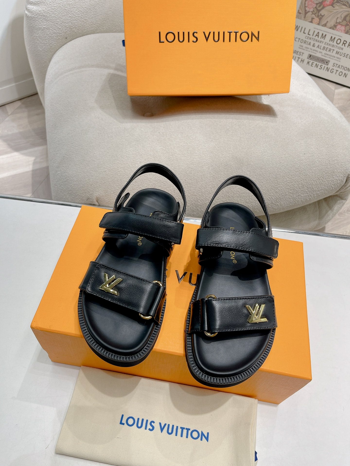 LuxluxHouse Best Quality Women Shoes Louis Vuitton