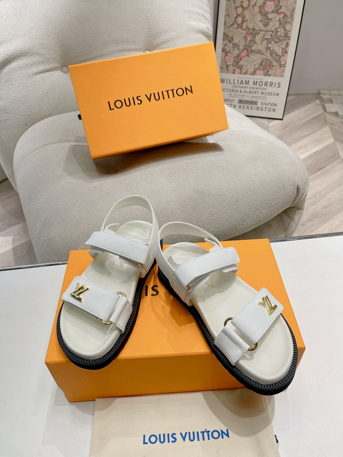 LuxluxHouse Best Quality Women Shoes Louis Vuitton