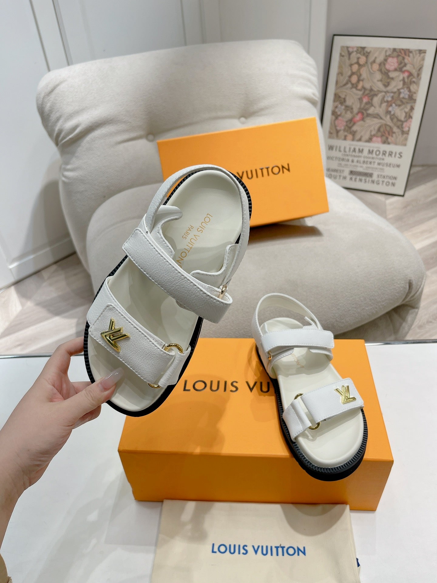 LuxluxHouse Best Quality Women Shoes Louis Vuitton