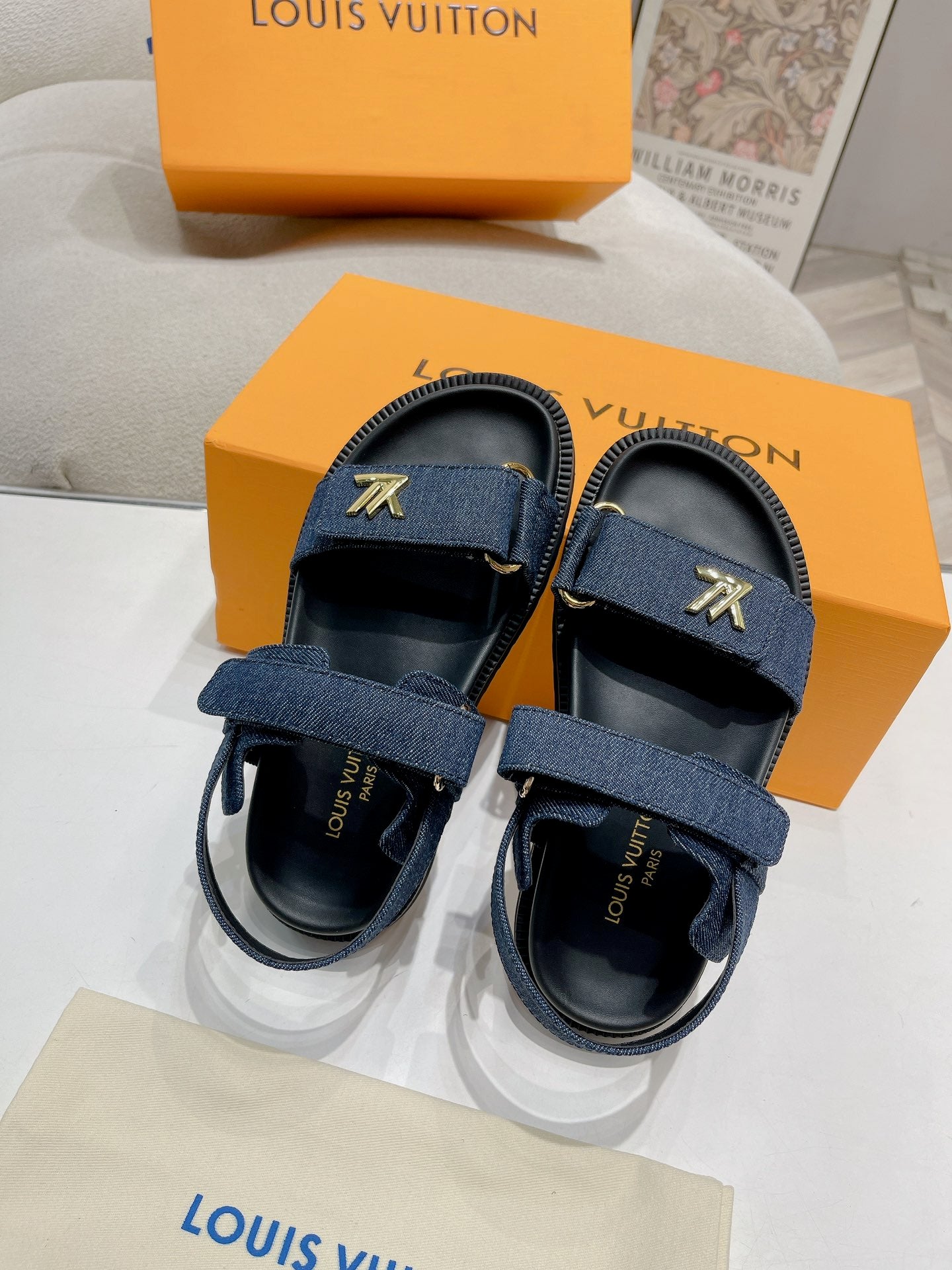 LuxluxHouse Best Quality Women Shoes Louis Vuitton