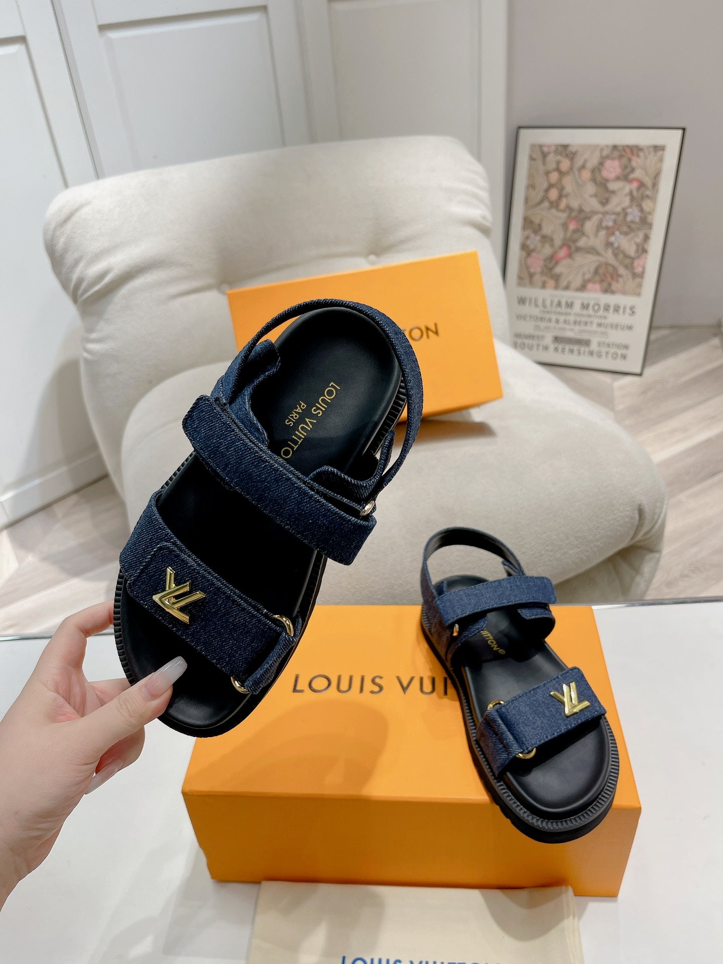 LuxluxHouse Best Quality Women Shoes Louis Vuitton