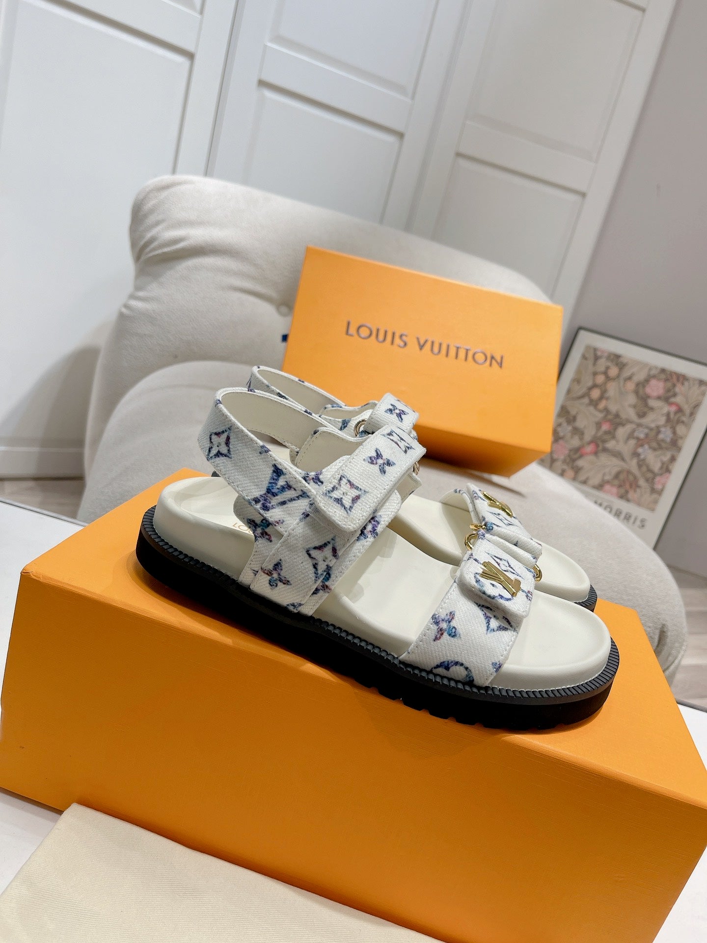 LuxluxHouse Best Quality Women Shoes Louis Vuitton