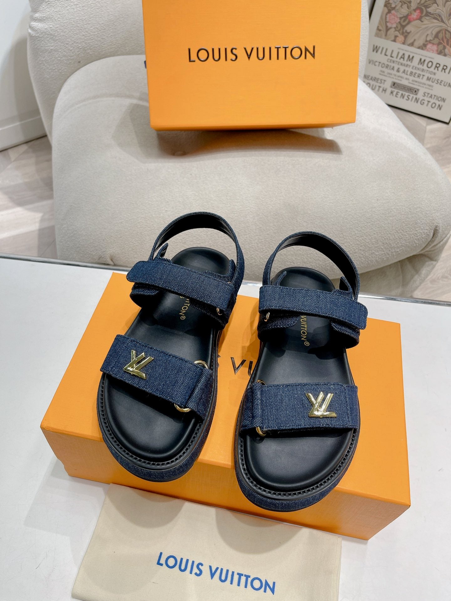 LuxluxHouse Best Quality Women Shoes Louis Vuitton
