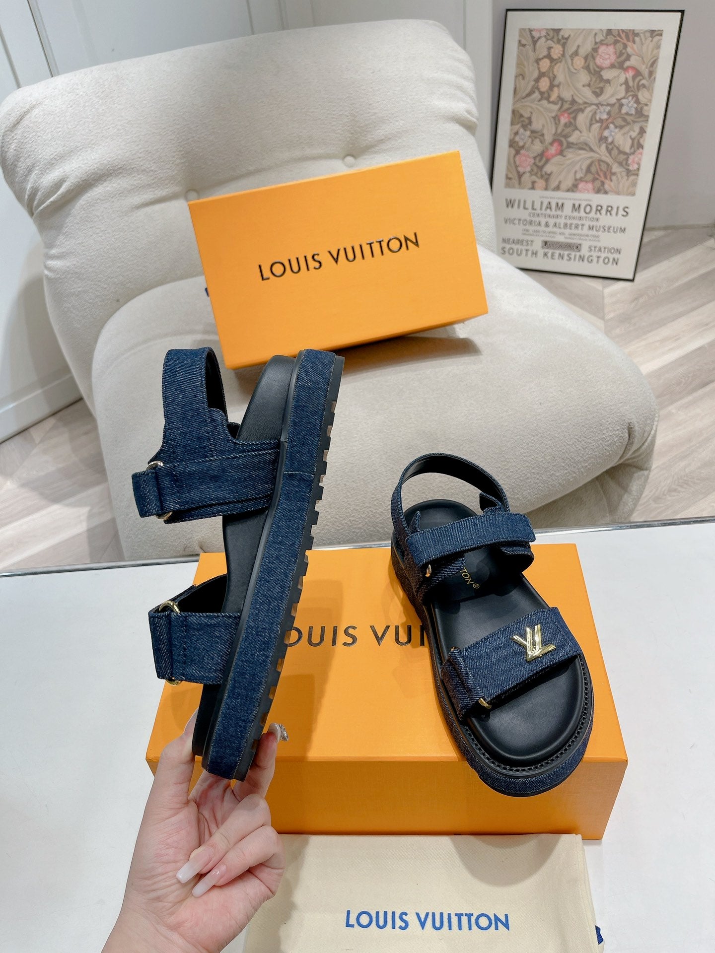 LuxluxHouse Best Quality Women Shoes Louis Vuitton