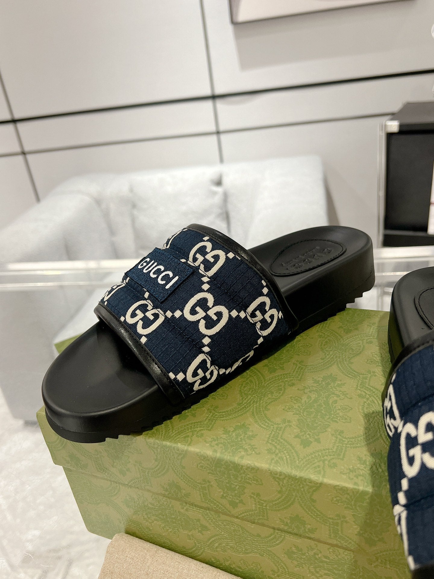 LuxluxHouse Best Quality Sandals Gucci